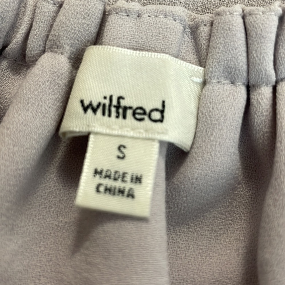 Aritzia Wilfred Light Purple Silk Off Shoulder Blouse Top Size Small bin 1C - Picture 6 of 6
